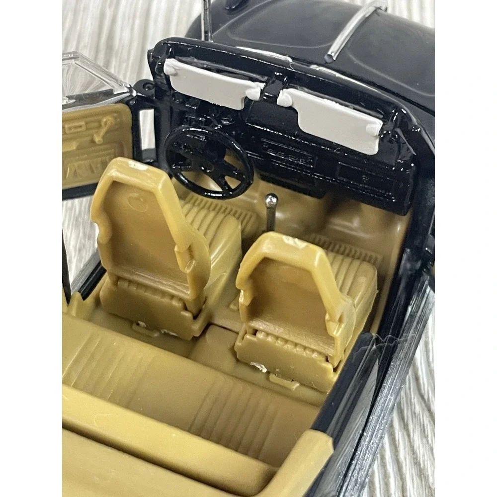 Polistil Volkswagen Cabriolet 1303 Diecast Model Car Black 1/25 Scale Vintage